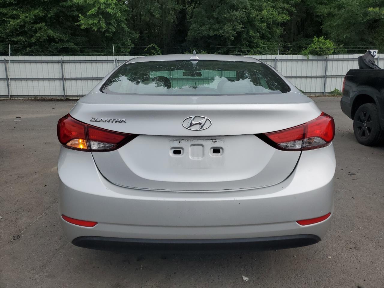 2015 Hyundai Elantra Se VIN: 5NPDH4AE4FH641854 Lot: 59020005