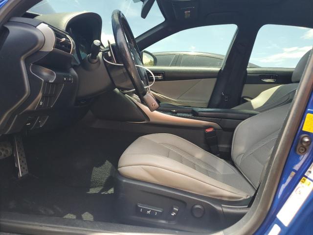  LEXUS IS 2016 Blue