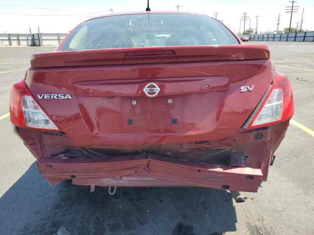  NISSAN VERSA 2019 Красный
