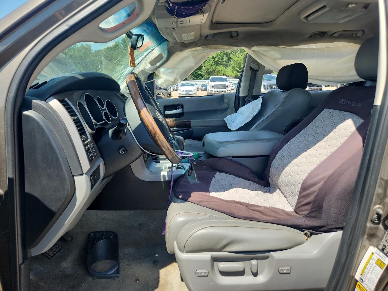 2010 Toyota Sequoia Platinum VIN: 5TDYY5G12AS027836 Lot: 62352885
