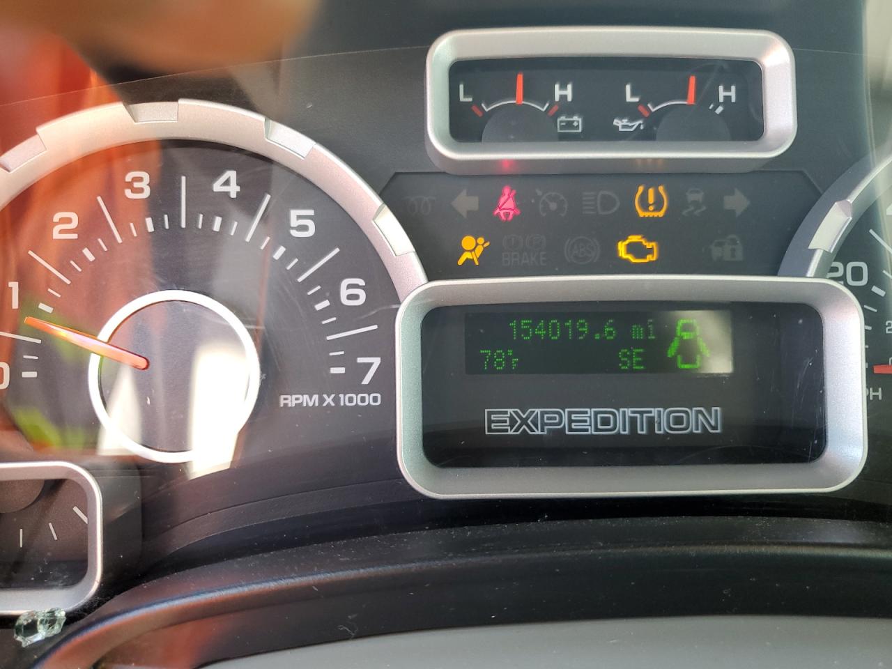 2010 Ford Expedition Xlt VIN: 1FMJU1G50AEB45572 Lot: 60177785