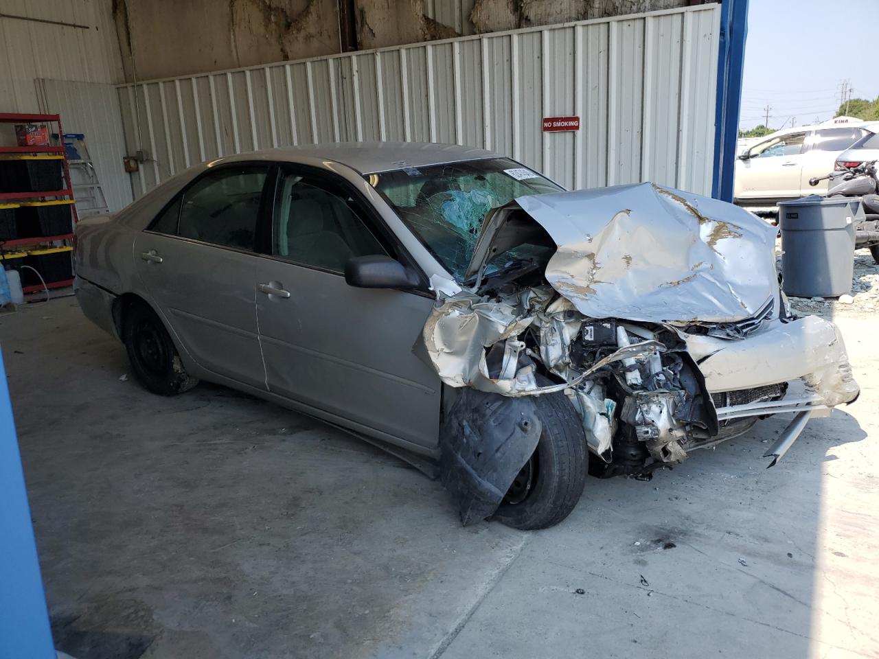 TOYOTA CAMRY 2005 VIN 4T1BE32K65U103140 фото 4
