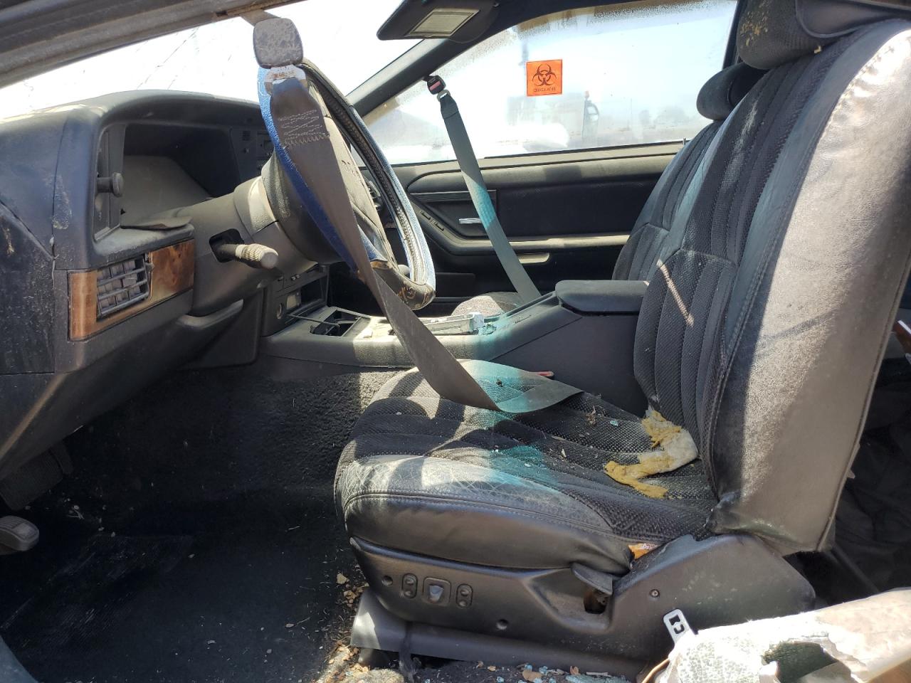 1993 Ford Thunderbird Lx VIN: 1FAPP62T6PH228039 Lot: 61498325