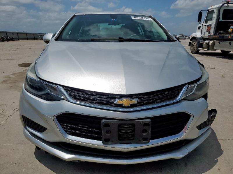  CHEVROLET CRUZE 2018 Srebrny