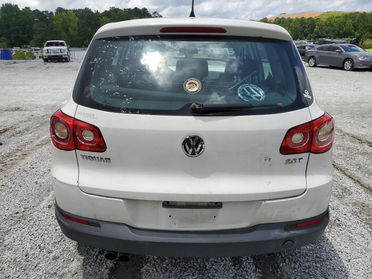 2011 Volkswagen Tiguan S VIN: WVGAV7AX3BW526533 Lot: 60608925