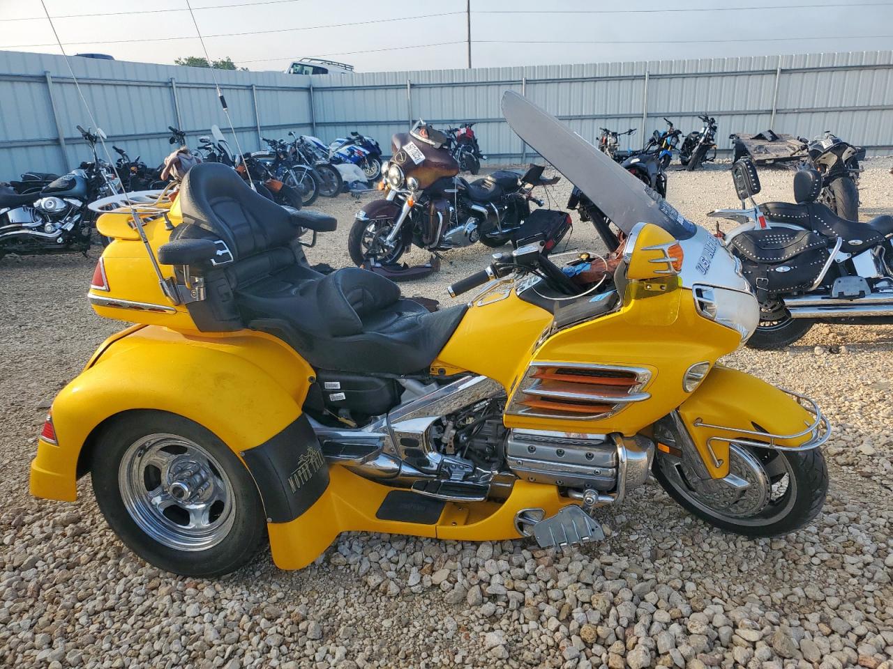 2005 Honda Gl1800 zu verkaufen in Taylor, TX - Mechanical