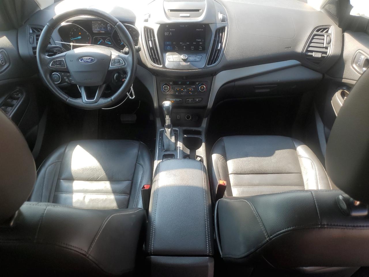 FORD ESCAPE 2017 VIN 1FMCU0GD6HUC67153 photo 8