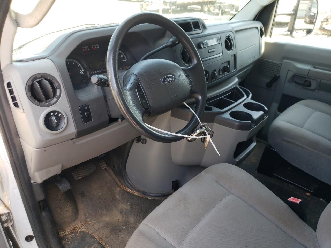 2013 Ford Econoline E350 Super Duty Cutaway Van VIN: 1FDWE3FL8DDB15955 Lot: 62934415