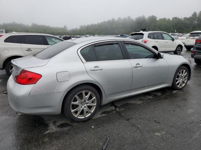 Sedans INFINITI G37 2013 Srebrny