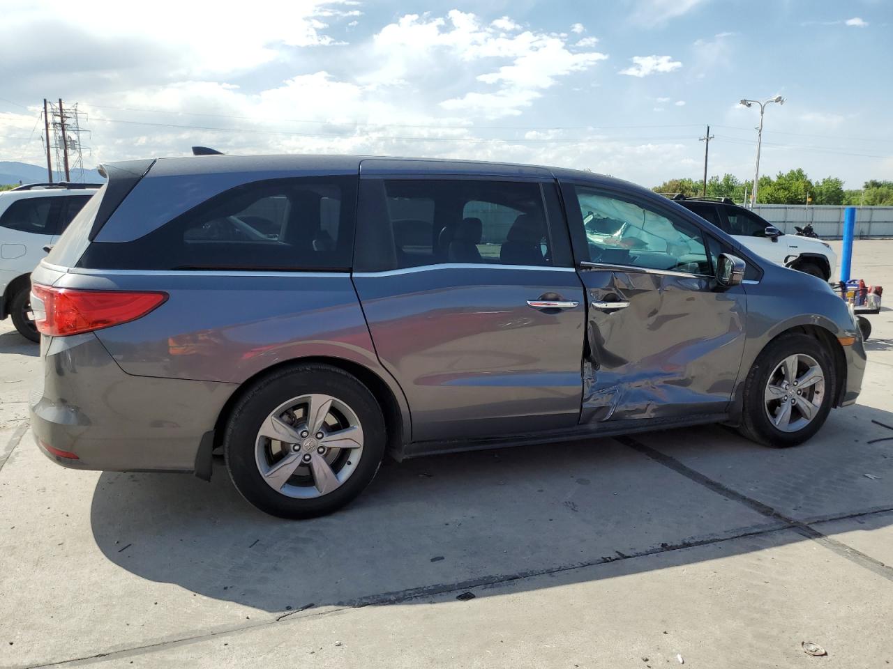 HONDA All Models 2019 VIN 5FNRL6H51KB028606 photo 3