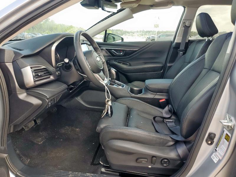  SUBARU OUTBACK 2024 Srebrny