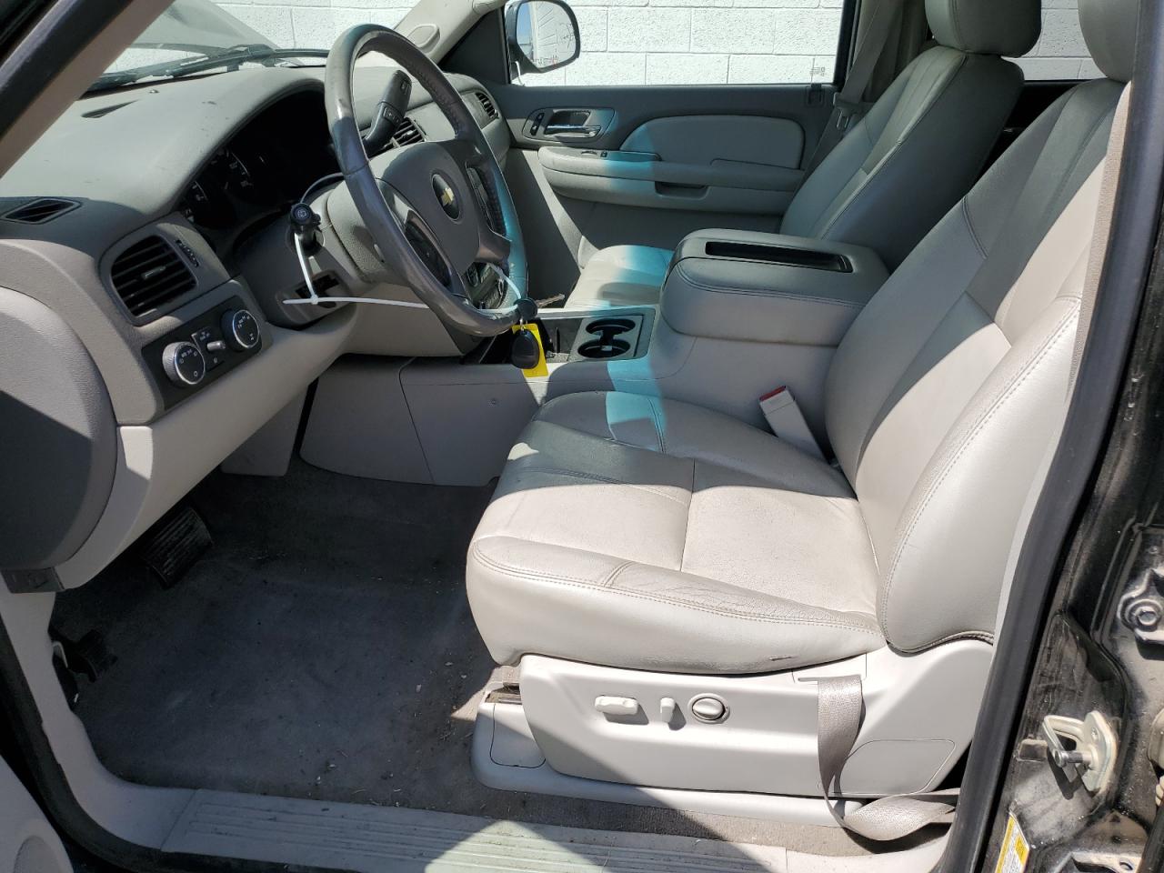 2009 Chevrolet Suburban K1500 Lt VIN: 1GNFK26399R300007 Lot: 61559815