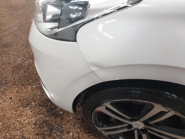 2015 PEUGEOT 208 GT LIN