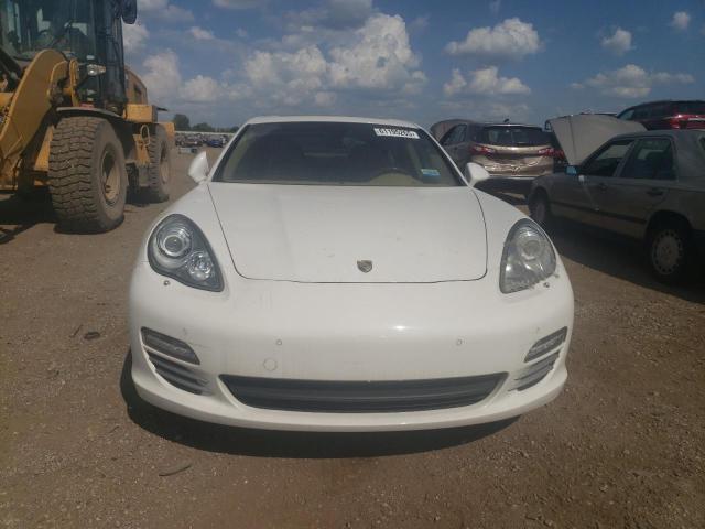 Sedans PORSCHE PANAMERA 2012 White