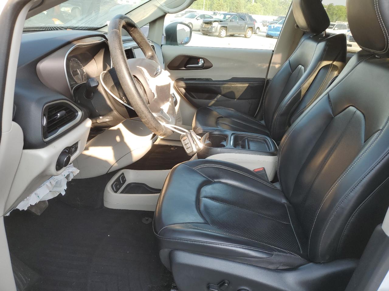 2020 Chrysler Voyager Lxi VIN: 2C4RC1DGXLR171974 Lot: 59422755
