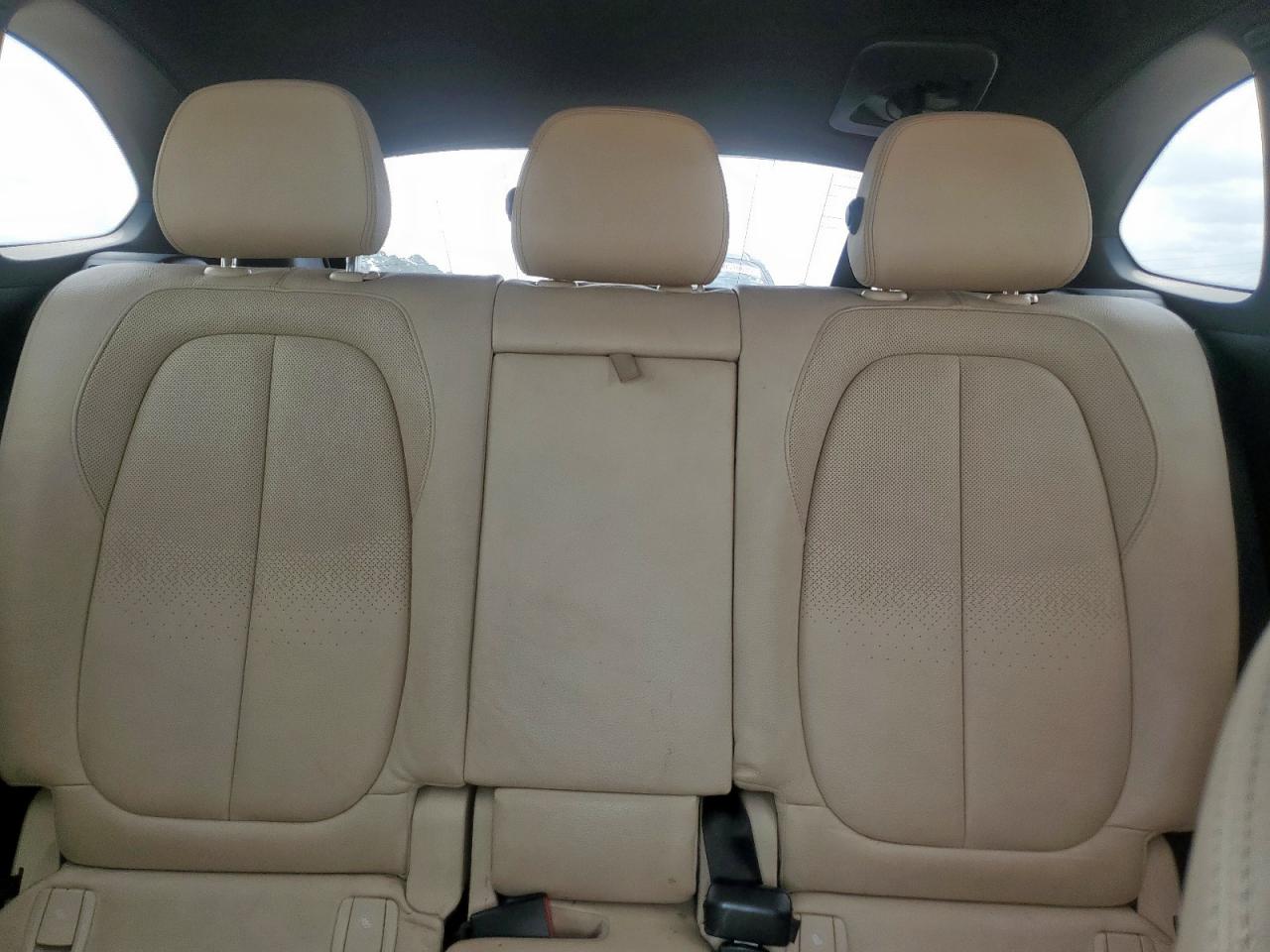 WBXHT3C34J5K31850 2018 BMW X1 xDrive28I