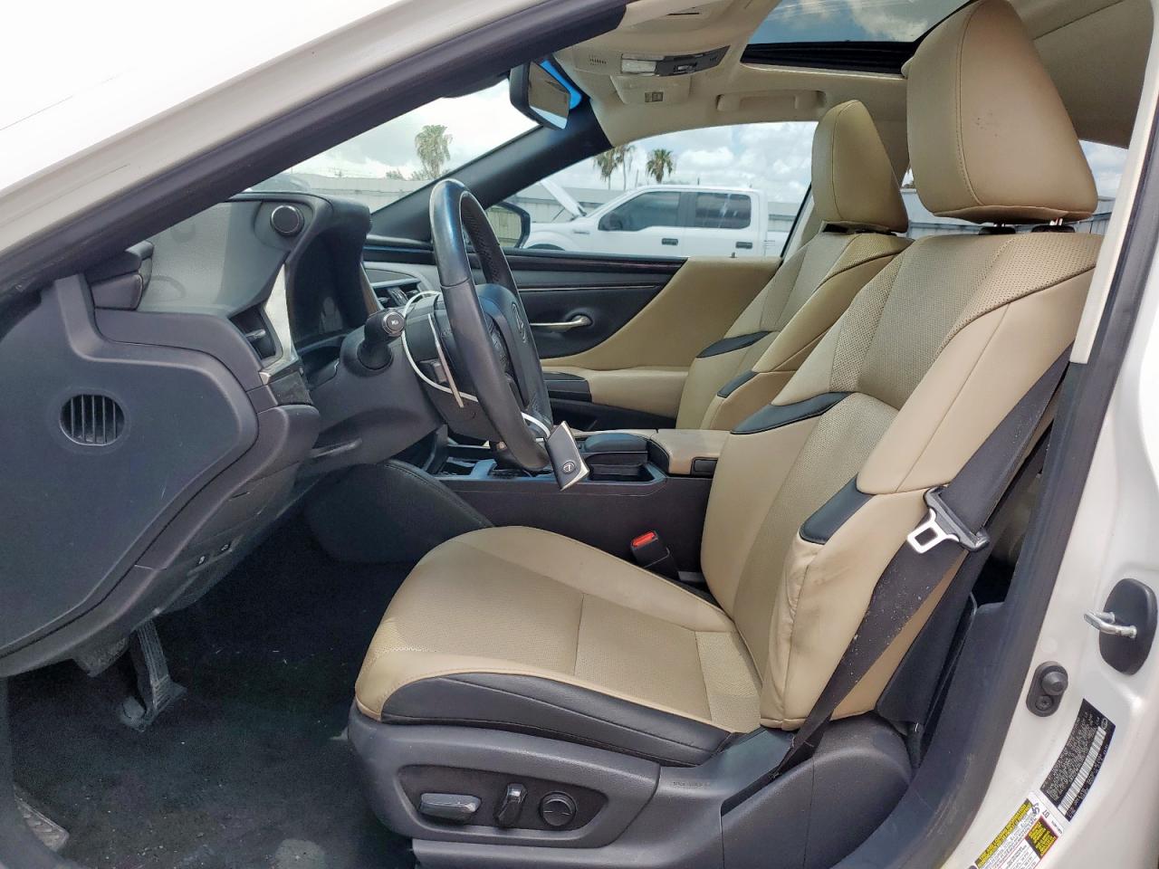 2020 Lexus Es 350 Base VIN: 58ACZ1B1XLU057130 Lot: 62125655