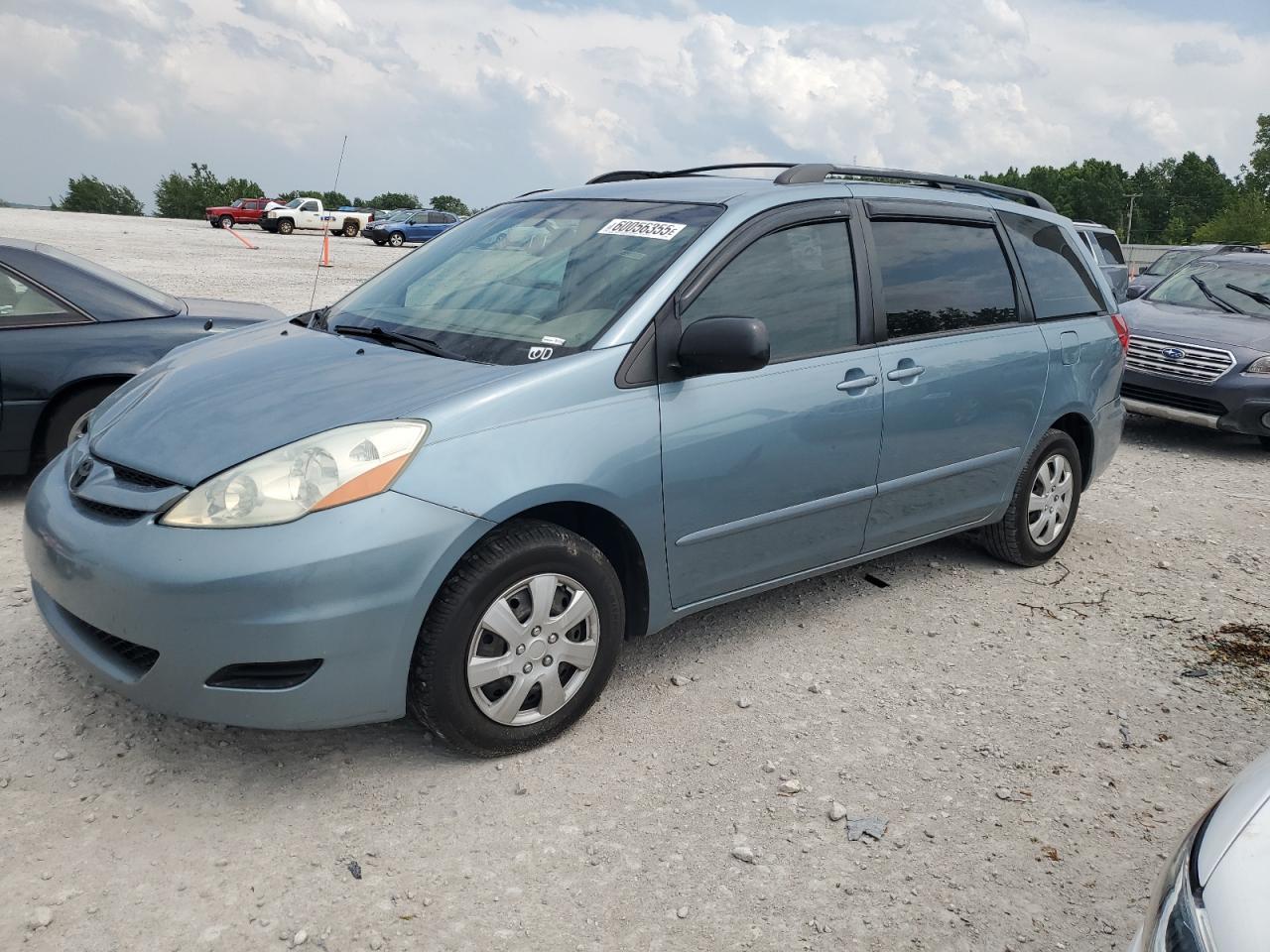 2006 Toyota Sienna Ce for Sale in Wayland, MI - Front End