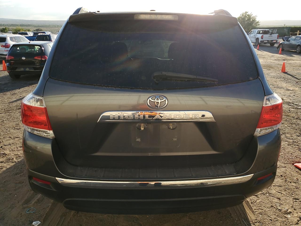 2011 Toyota Highlander Base VIN: 5TDZK3EH5BS046389 Lot: 62946115