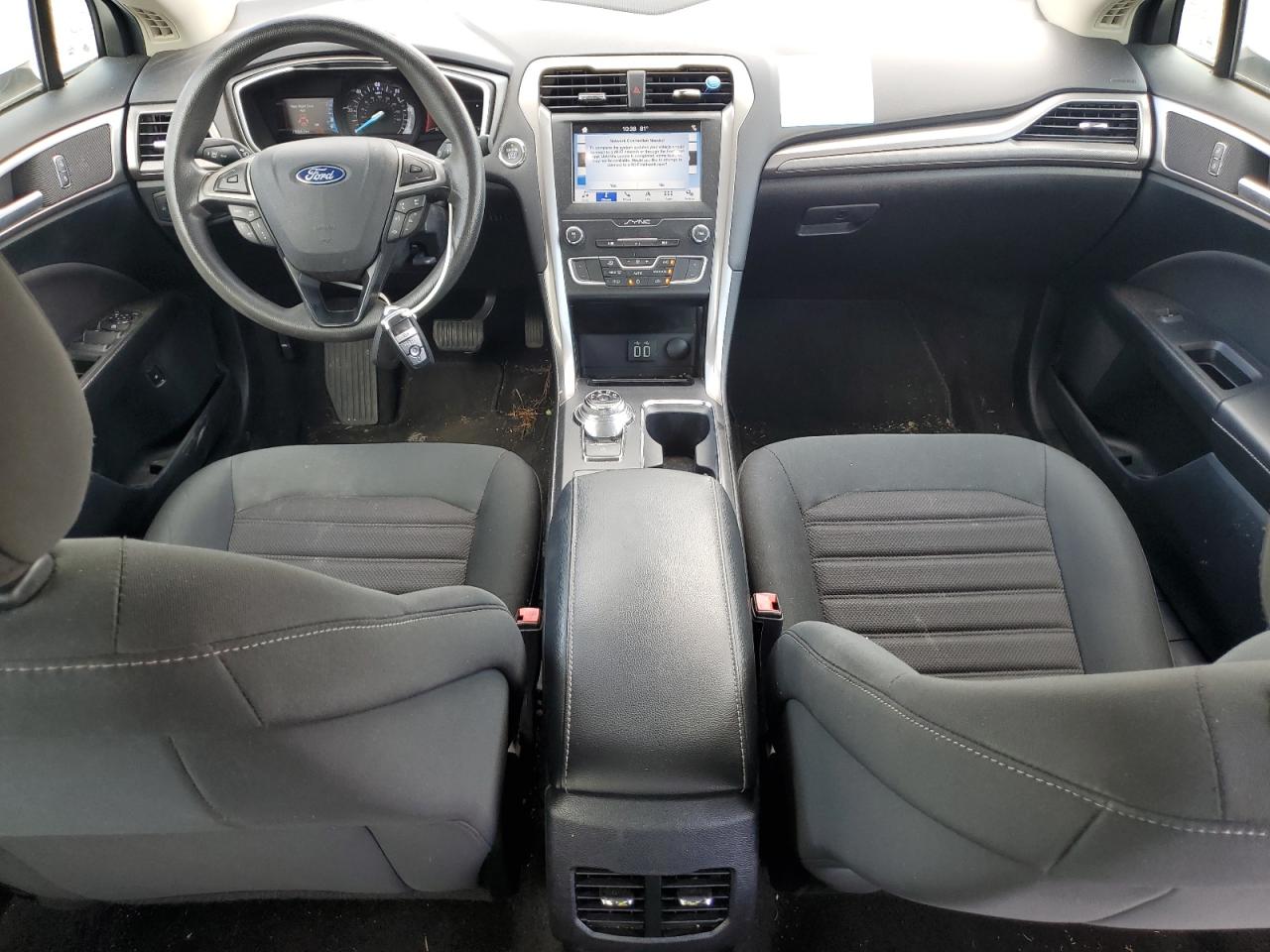 2019 Ford Fusion Se VIN: 3FA6P0LU7KR219406 Lot: 54066165