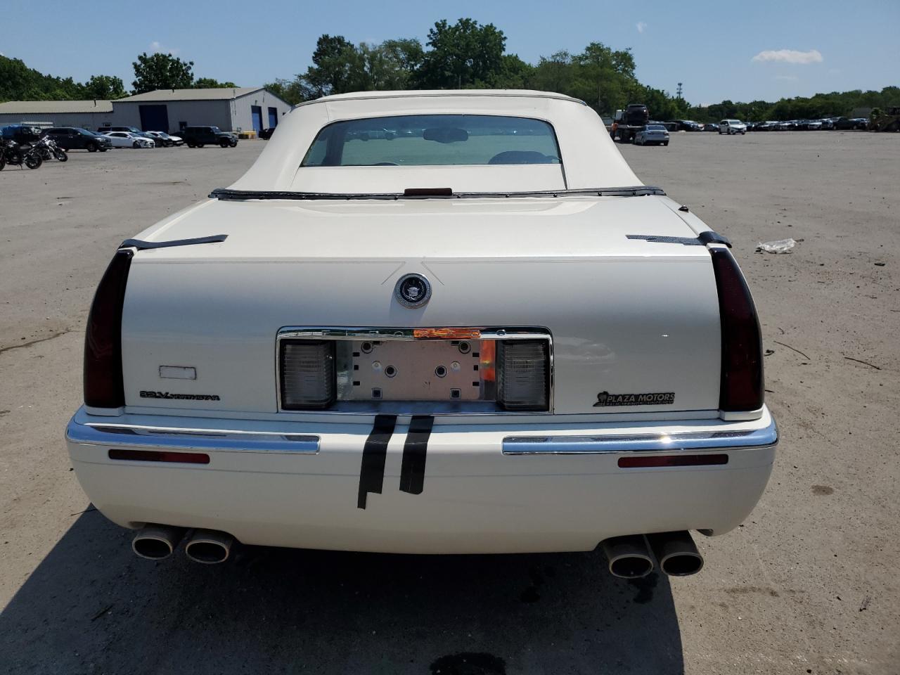 1998 Cadillac Eldorado VIN: 1G6EL12Y4WU610655 Lot: 61221375