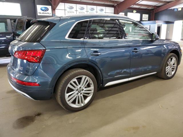  AUDI Q5 2018 Granatowy