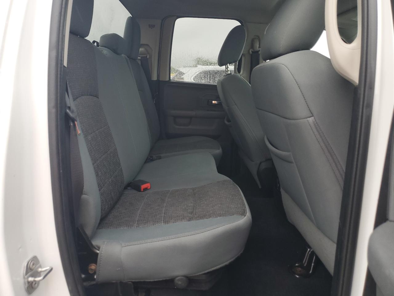 1C6RR6GG9HS682659 2017 Ram 1500 Slt