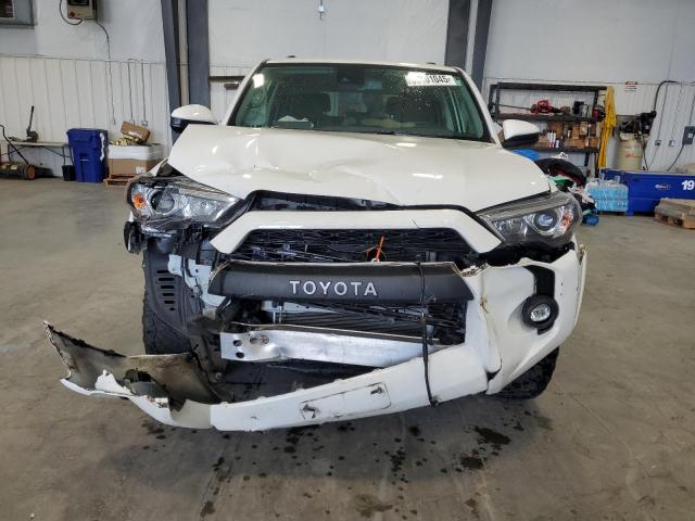  TOYOTA 4RUNNER 2022 Білий
