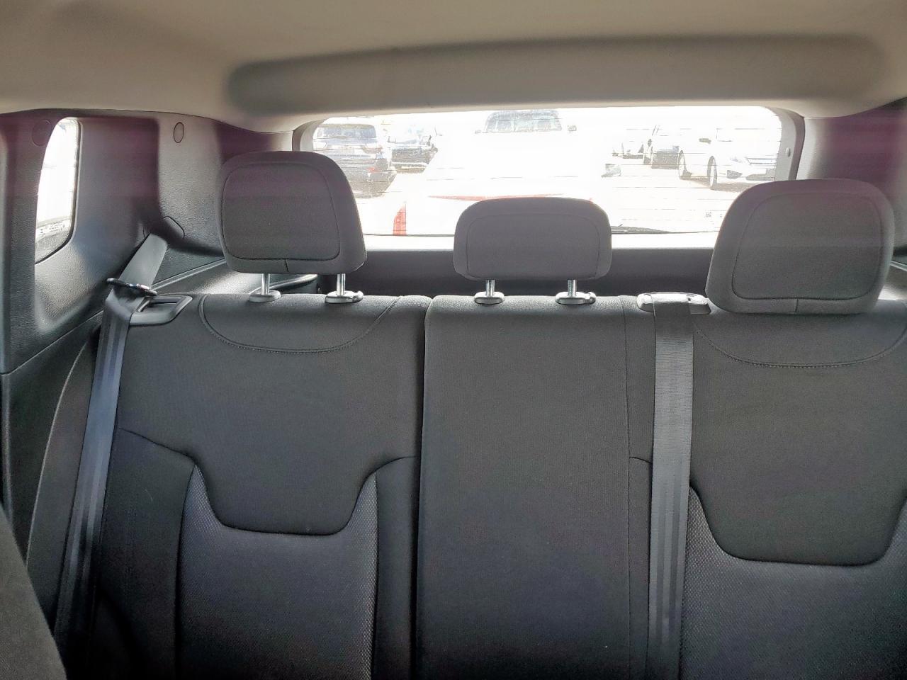 2022 Jeep Renegade Sport VIN: ZACNJDA16NPN65644 Lot: 62510355