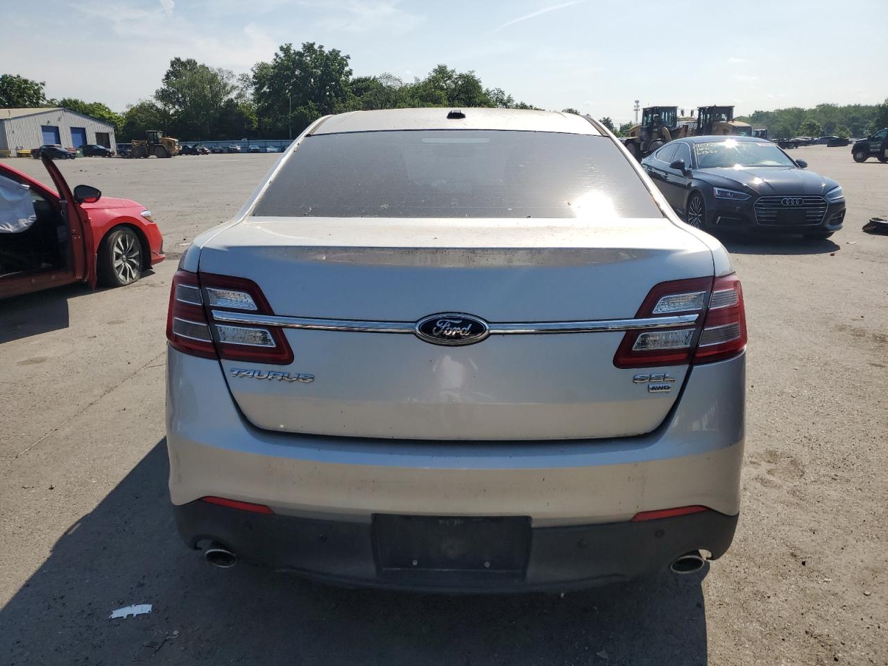FORD TAURUS 2013 VIN 1FAHP2H83DG108944 фото 6