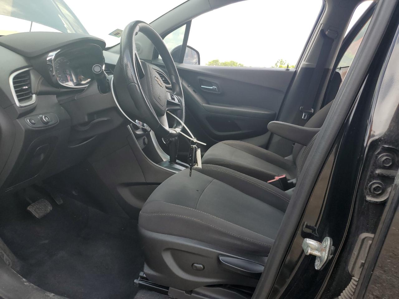 2019 Chevrolet Trax Ls VIN: 3GNCJKSB6KL381998 Lot: 62742545