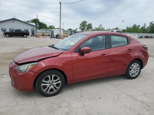  TOYOTA YARIS 2017 Czerwony