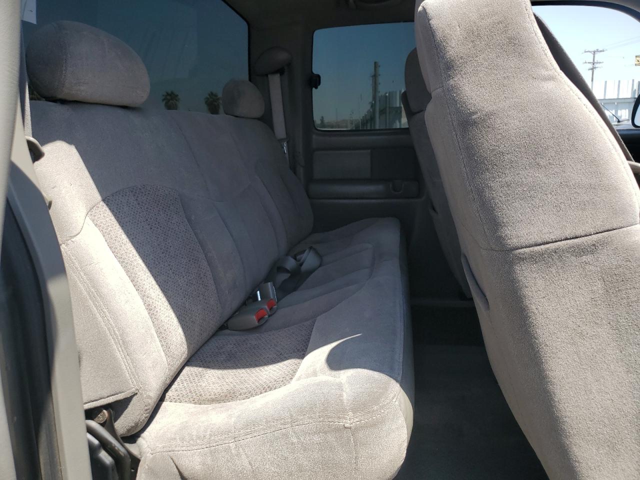 2000 Chevrolet Silverado C1500 VIN: 2GCEC19T3Y1246721 Lot: 60170515