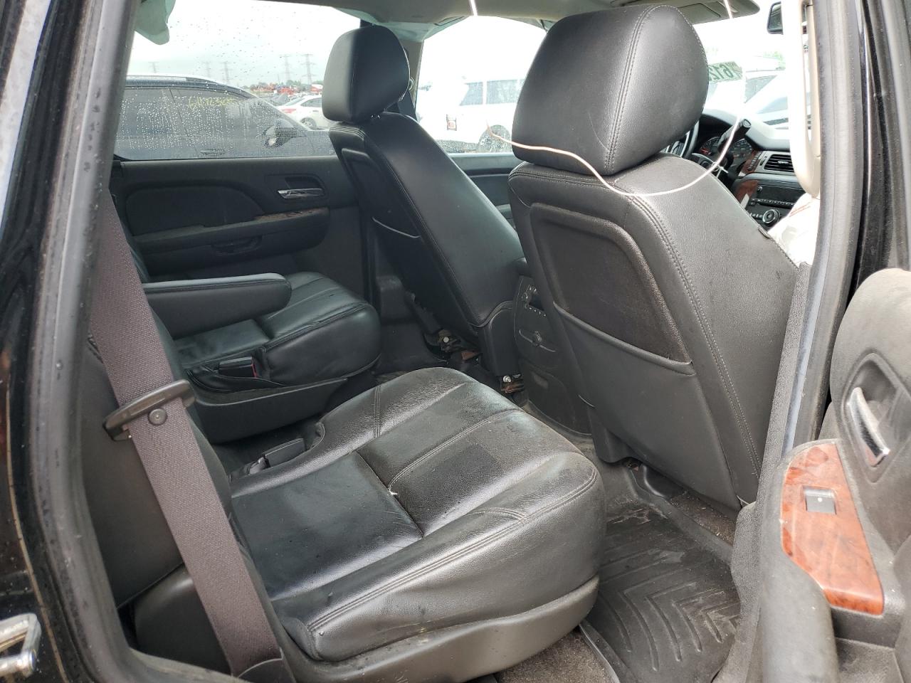 2013 Chevrolet Tahoe K1500 Lt VIN: 1GNSKBE06DR379635 Lot: 61257155