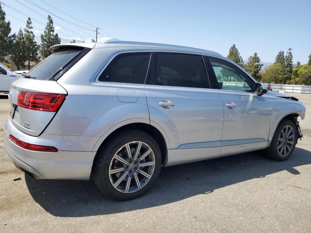  AUDI Q7 2017 Серебристый