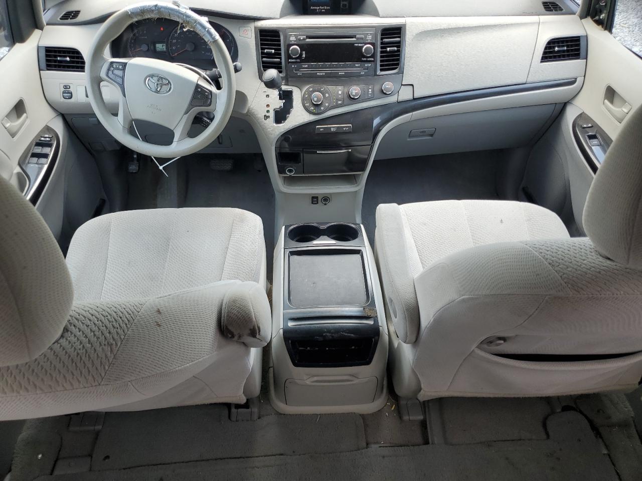 2011 Toyota Sienna Le VIN: 5TDKK3DC6BS077786 Lot: 62640645