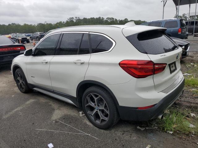  BMW X1 2017 Белы