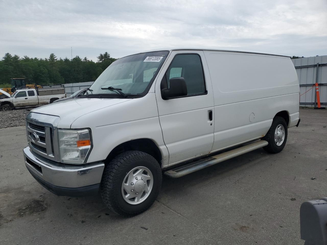 2011 Ford Econoline E250 Van იყიდება Windham-ში, ME - Rear End
