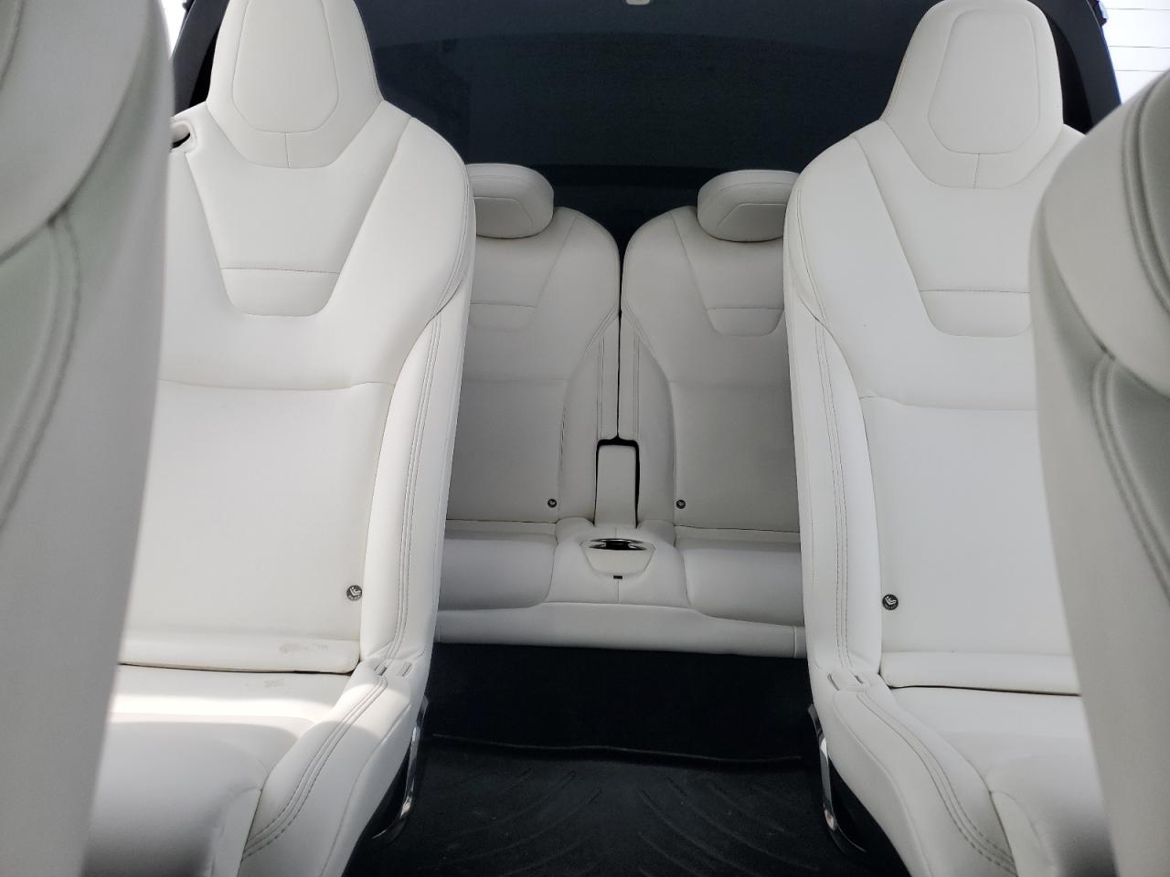 2017 Tesla Model X VIN: 5YJXCBE41HF052862 Lot: 61072485