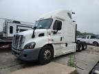 2016 Freightliner Cascadia Semi Truck for Sale in Fort Wayne, IN - Normal Wear