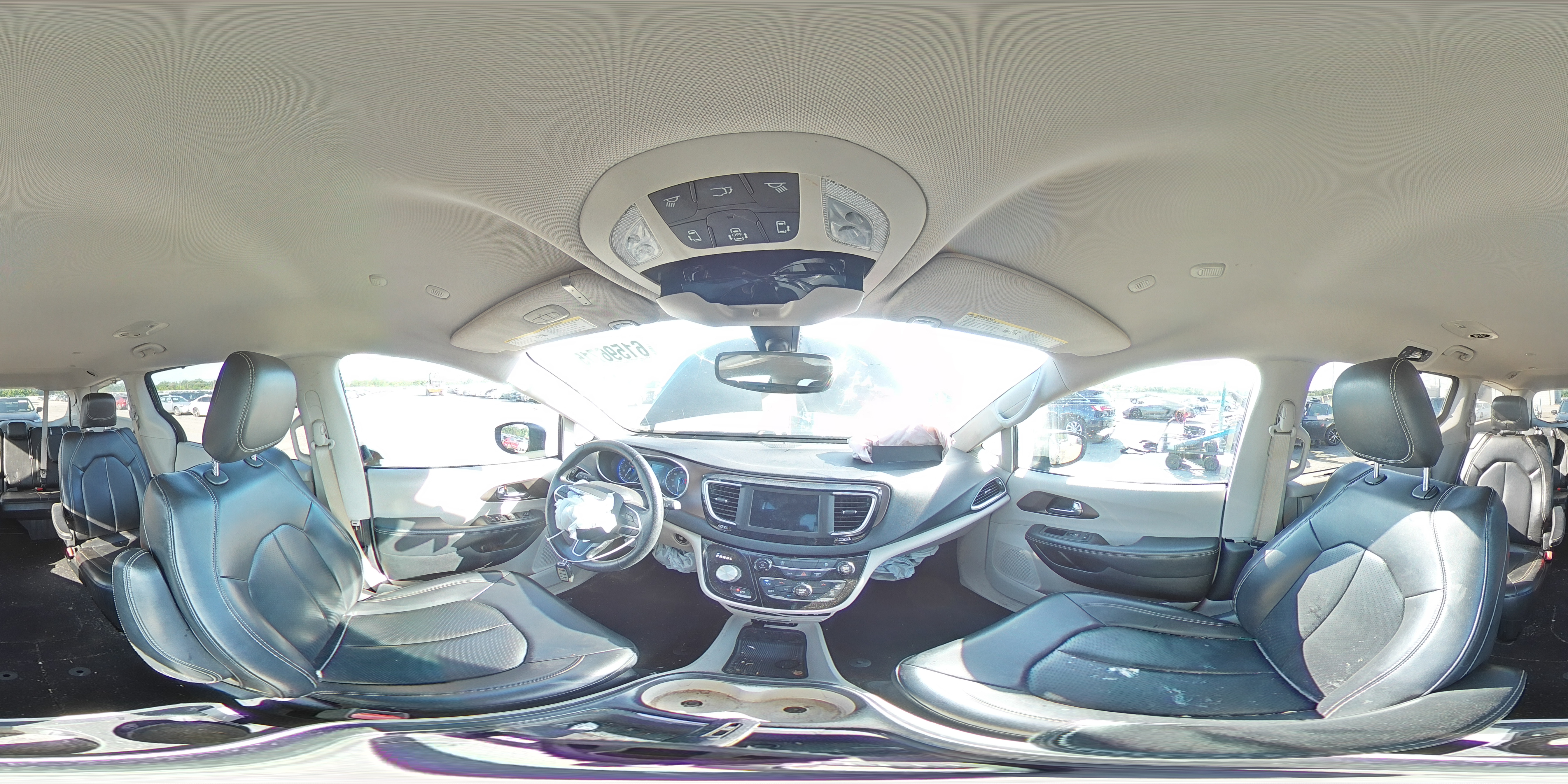 2020 Chrysler Voyager Lxi VIN: 2C4RC1DG8LR151612 Lot: 61596715