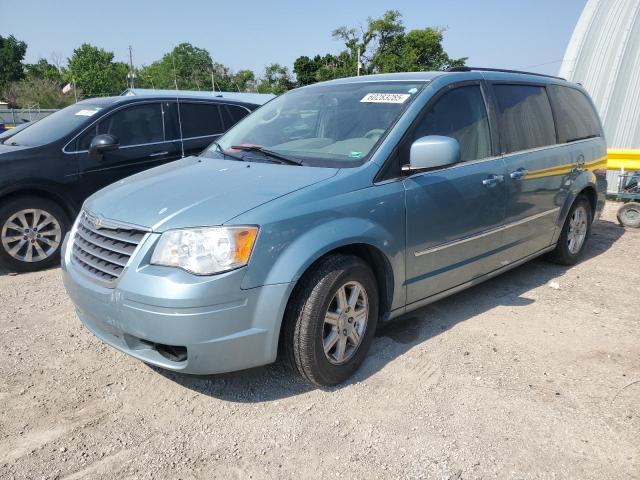 2010 Chrysler Town & Country Touring