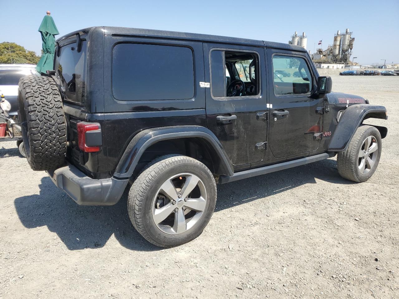 JEEP WRANGLER 2018 VIN 1C4HJXFG1JW125326 photo 3
