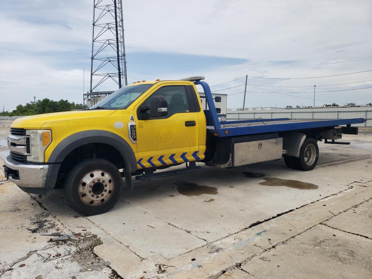 2017 Ford F550 Super Duty за продажба в New Orleans, LA - Minor Dent/Scratches