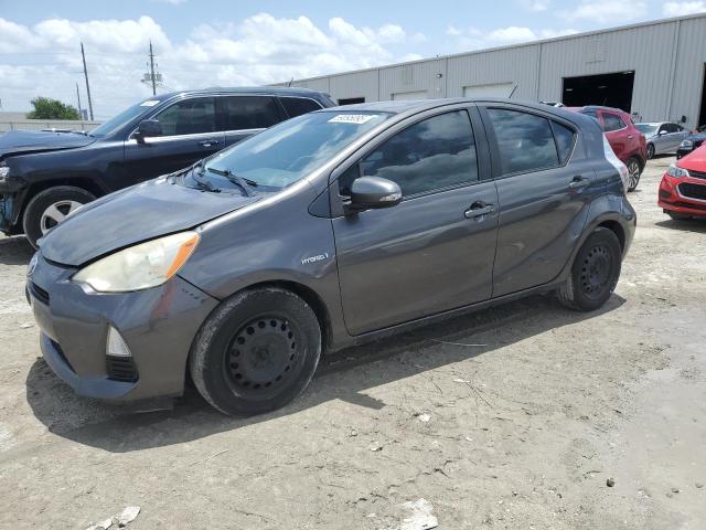 2013 Toyota Prius C 
