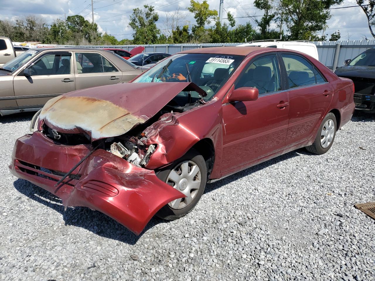 2003 Toyota Camry Le for Sale in Riverview, FL - Front End