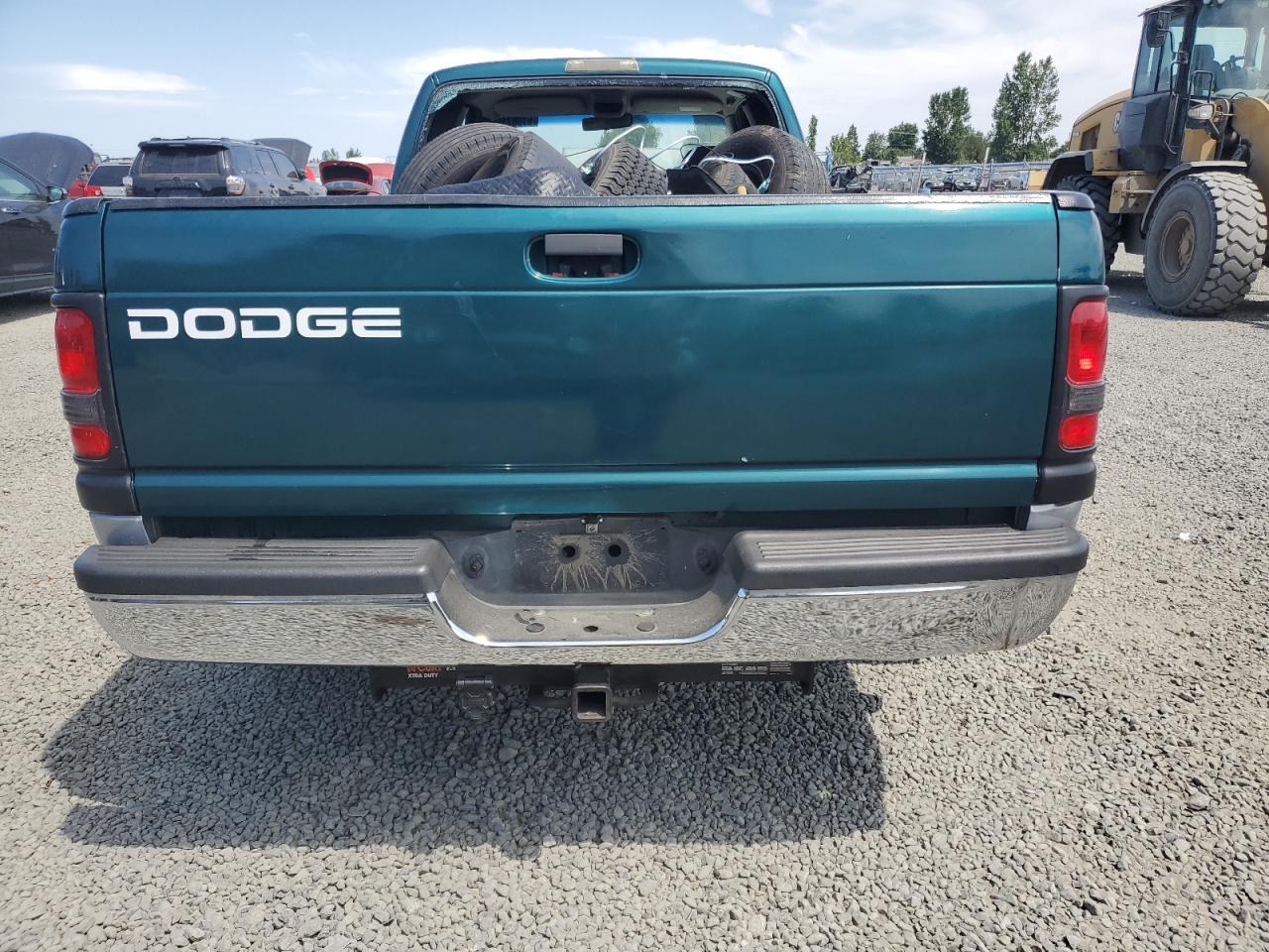1998 Dodge Ram 2500 VIN: 1B7KC2367WJ252164 Lot: 61087185
