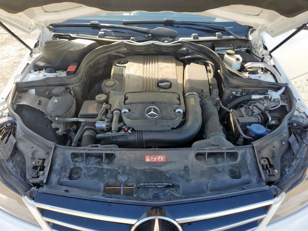 MERCEDES-BENZ C-CLASS 2014 VIN WDDGF4HB5EA962960 фото 11