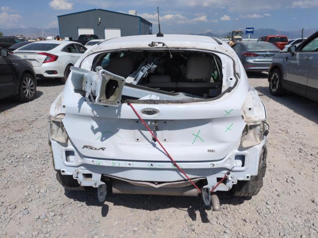 Hatchbacks FORD FOCUS 2015 Biały