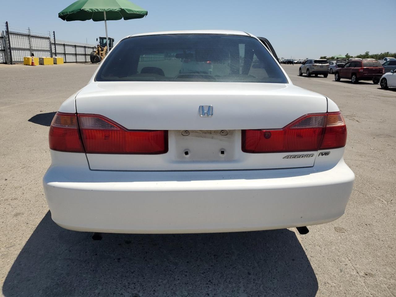 1999 Honda Accord Ex VIN: 1HGCG1658XA030838 Lot: 62613395